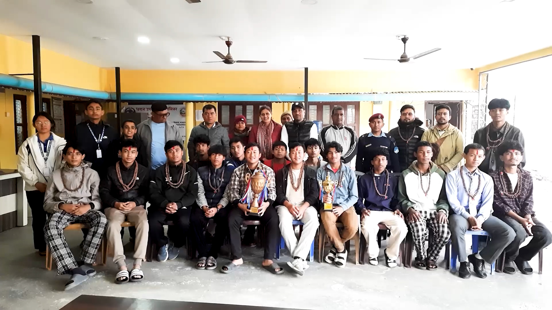 धरान उपमहानगरपालिका वडा नं. ६ का वडाध्यक्ष भुपेन्द्र भट्टराईले खेलकुदसँग जोडिएर समाज र वडालाई दुव्र्यसनीमुक्त बनाउने अभियानमा युवाहरू सक्रिय रहेकोप्रति प्रशंसा