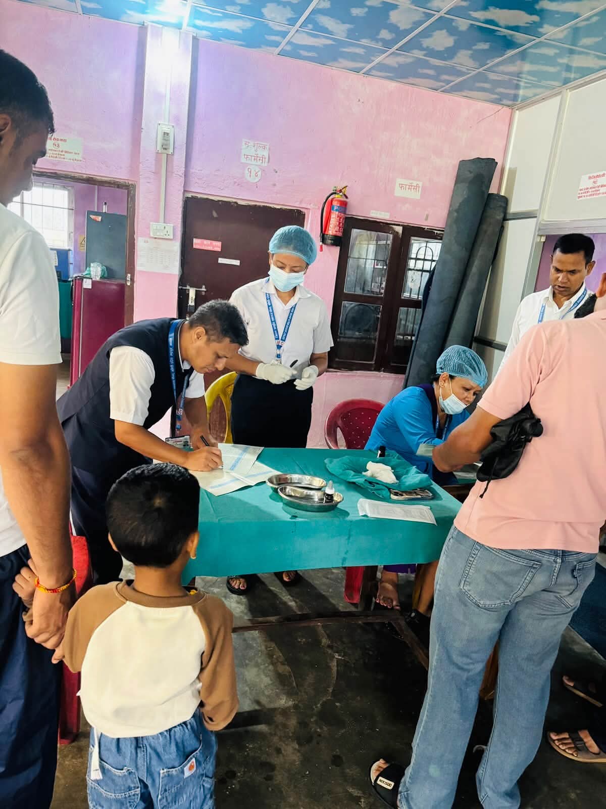 झापामा बालबालिकालाई स्वर्णविन्दु प्राशन कार्यक्रम सुरु........