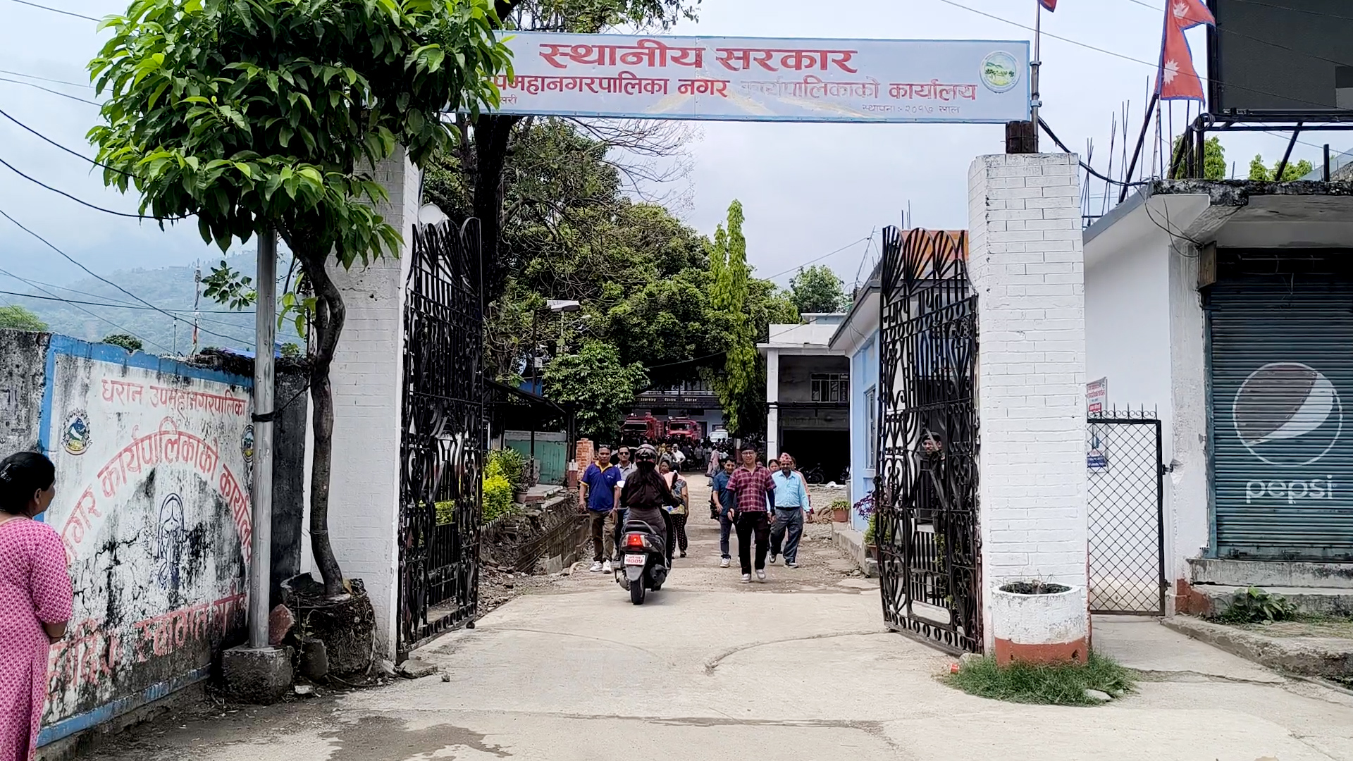 पुनर्वासको सुनिश्चितता बिना नै विस्थापन गरिने आशंकाले धरानका सुकुम्बासीमा बसोबास गर्ने सर्वसाधारण चिन्तित